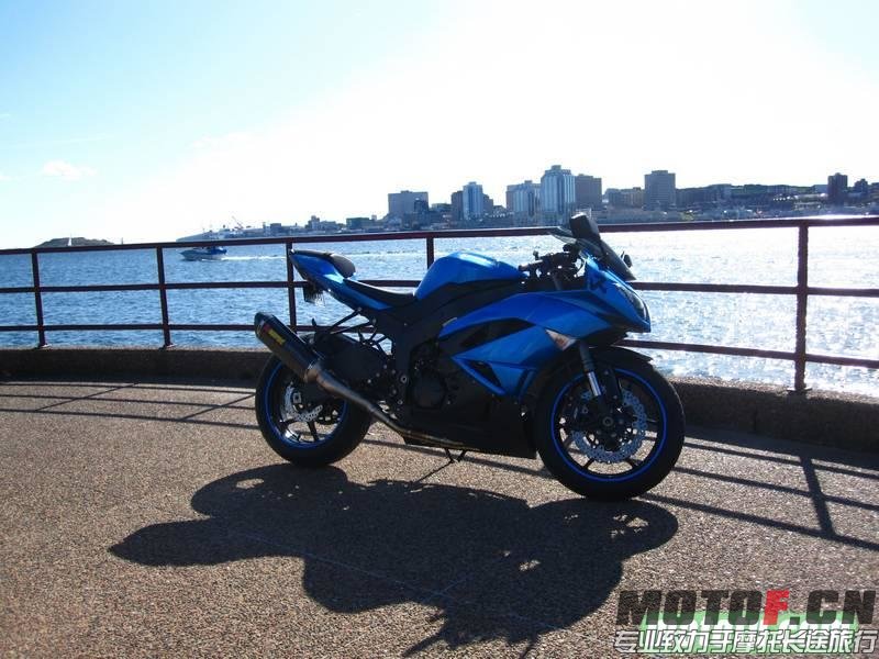 1264592550300907-Kawasaki-ZX-6R-.jpg