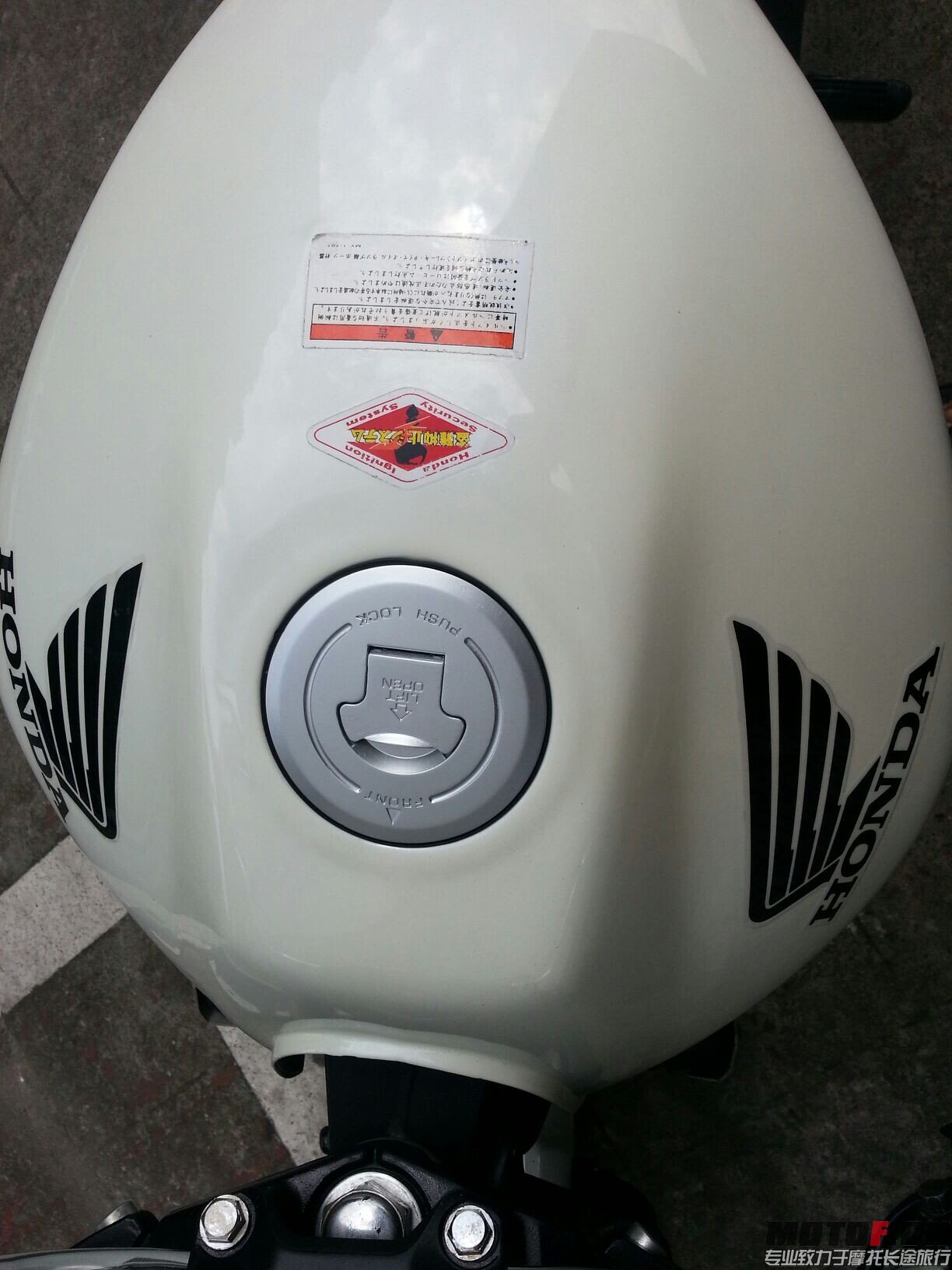 QQ图片20140629161015.jpg