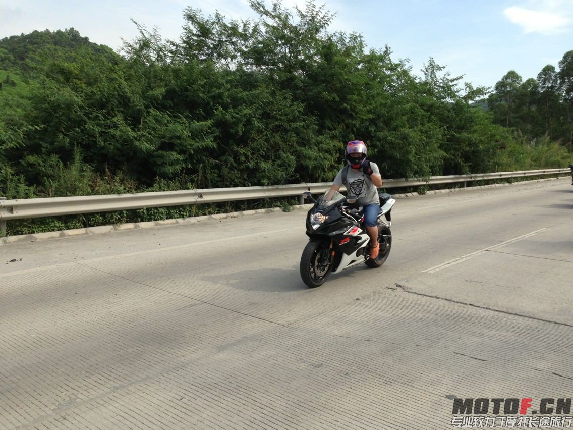 QQ图片20140630174936.jpg