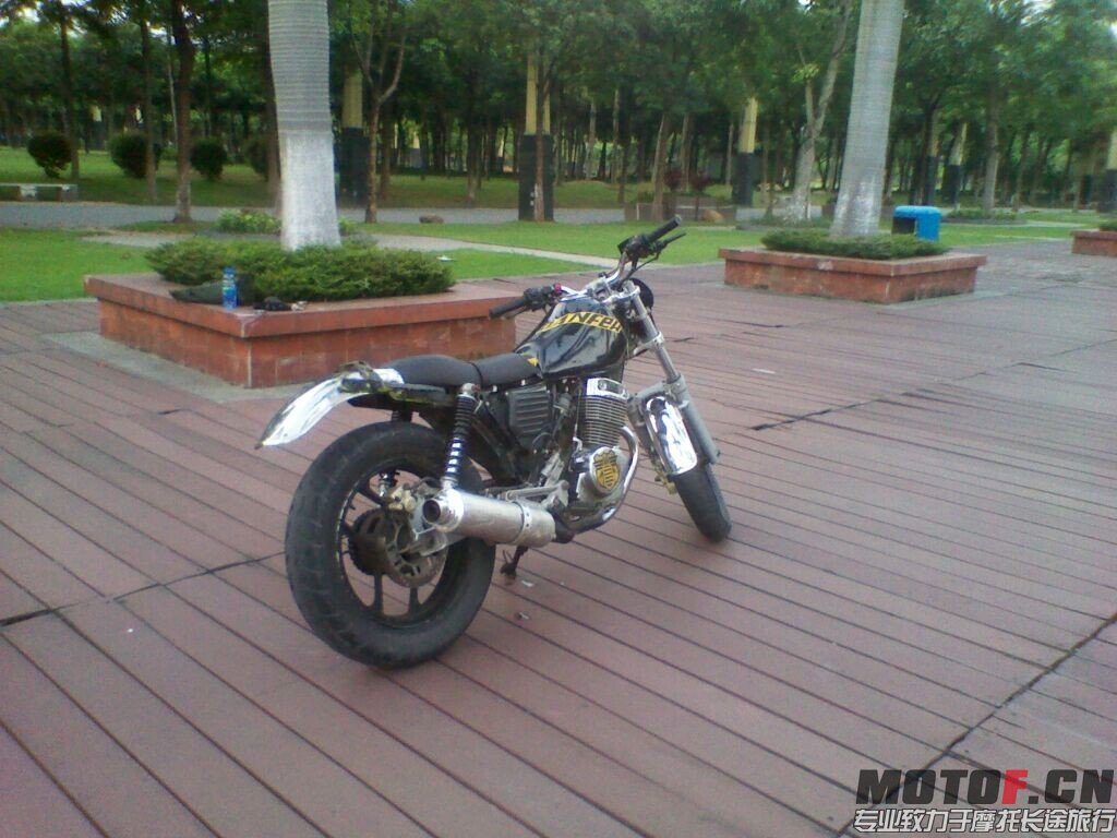QQ图片20140628005837.jpg