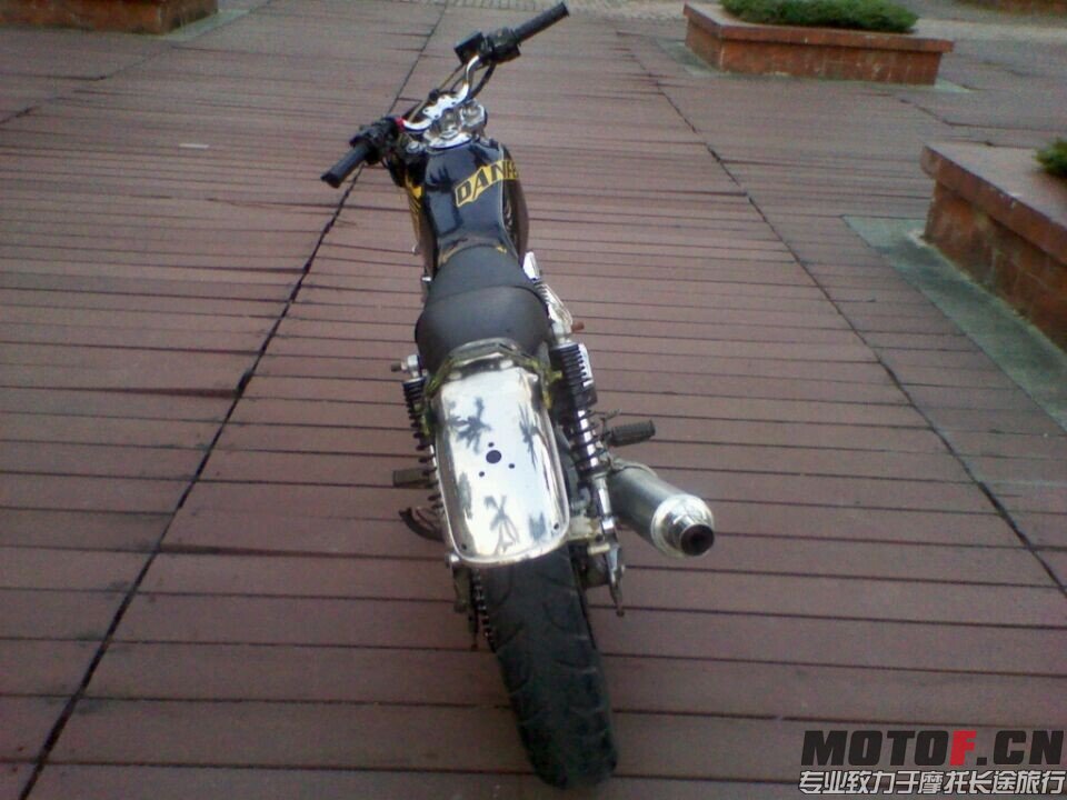 QQ图片20140628010008.jpg