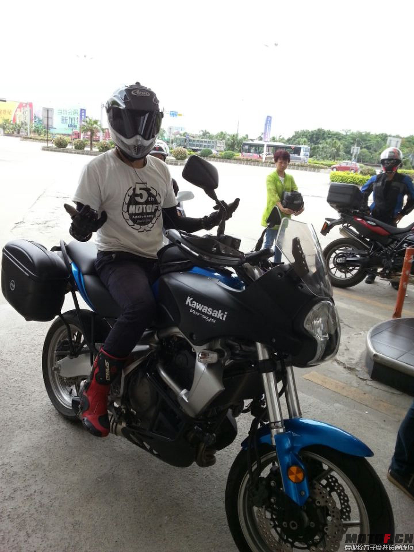 QQ图片20140709221043.jpg