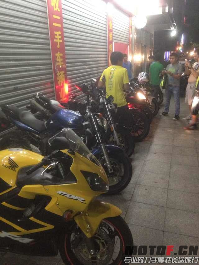 性感的CBR600