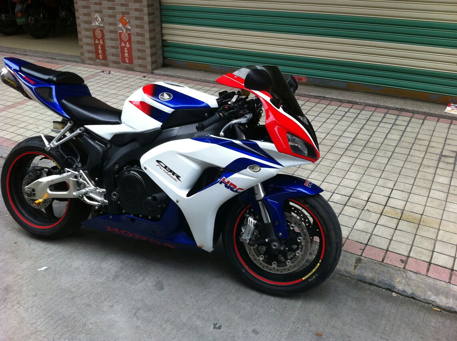 QQ图片20140617210512.jpg