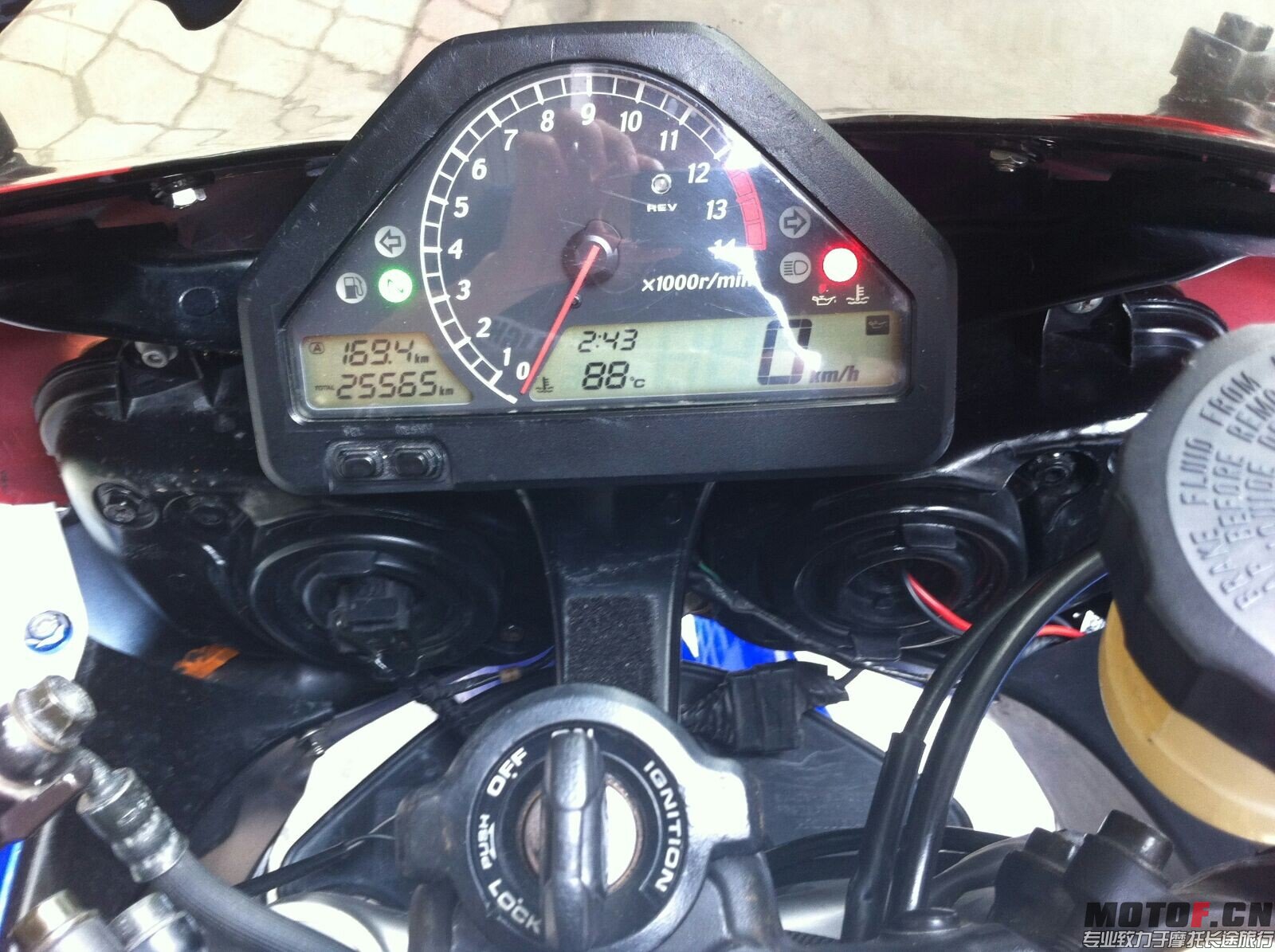 QQ图片20140617210521.jpg