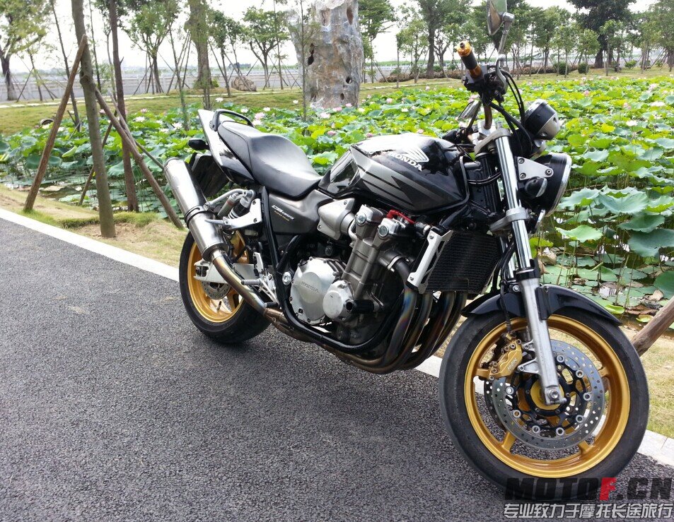 QQ图片20140717141237.jpg