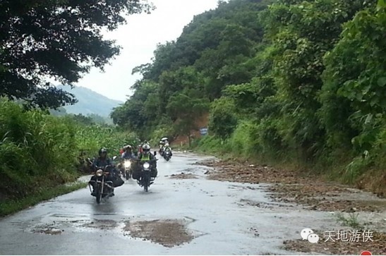 大灯山路.jpeg