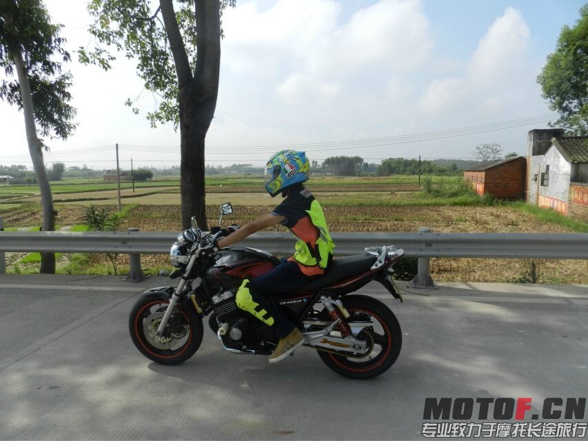 QQ图片20140720232649.jpg
