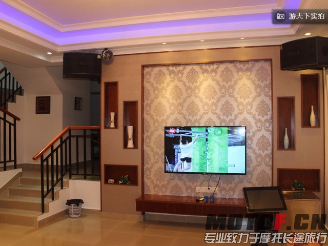 640x480c.jpg