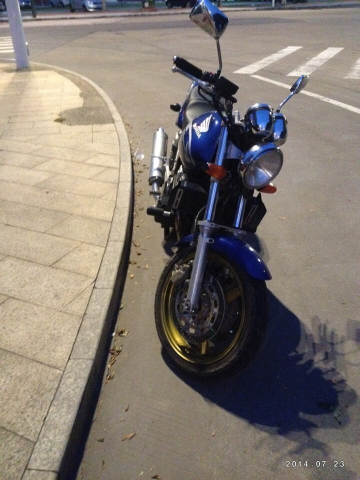 CB正面.jpg