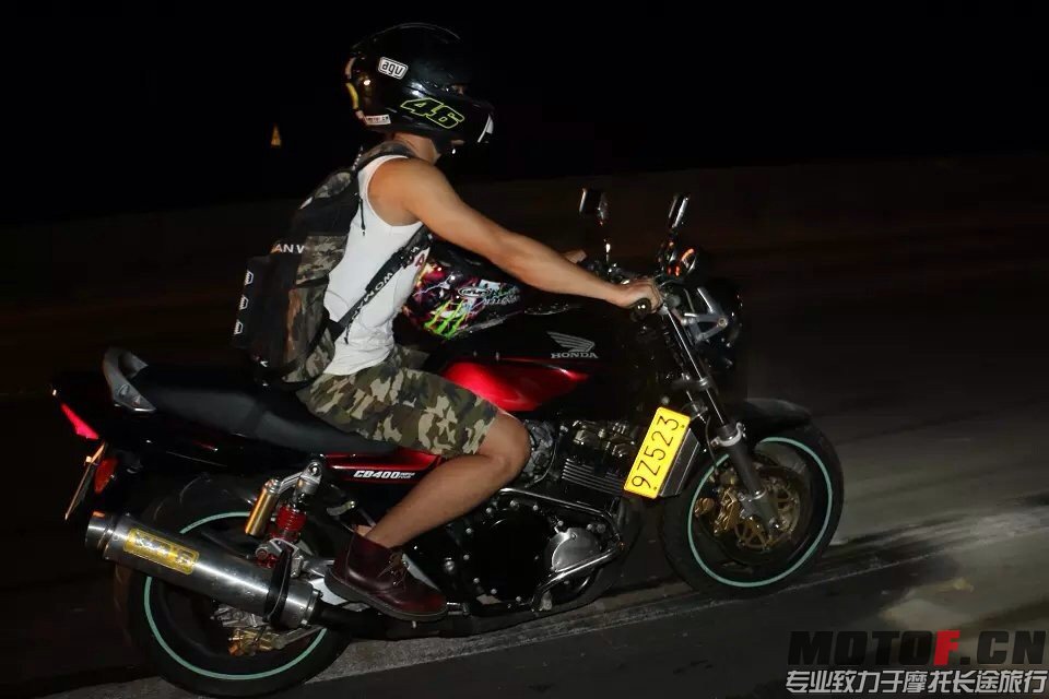 QQ图片20140726015852.jpg