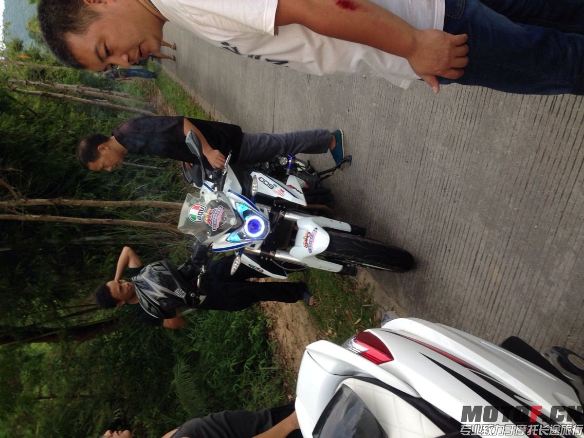 QQ图片20140805160003.jpg