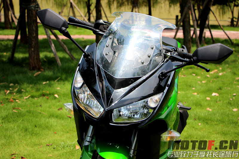 13Z1000SX (3).jpg
