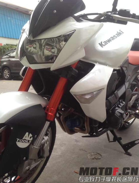 Z1000
