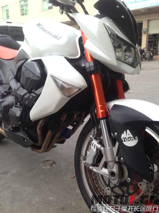 Z1000