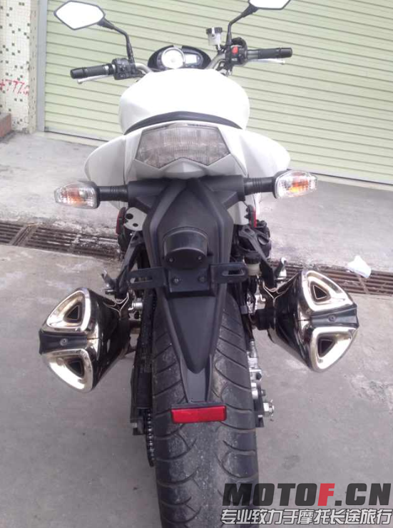 Z1000