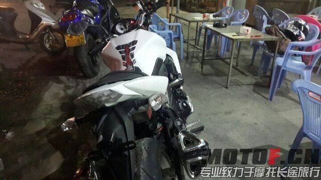 QQ图片20140817233350.jpg