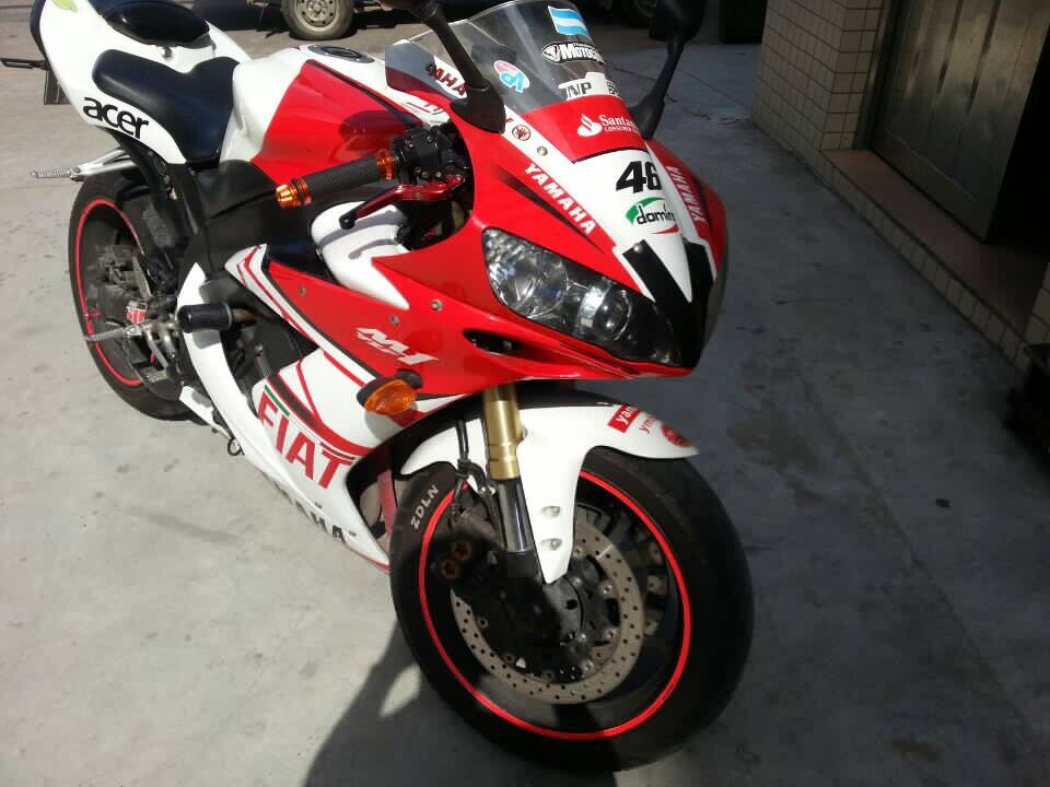 r1  a.jpg