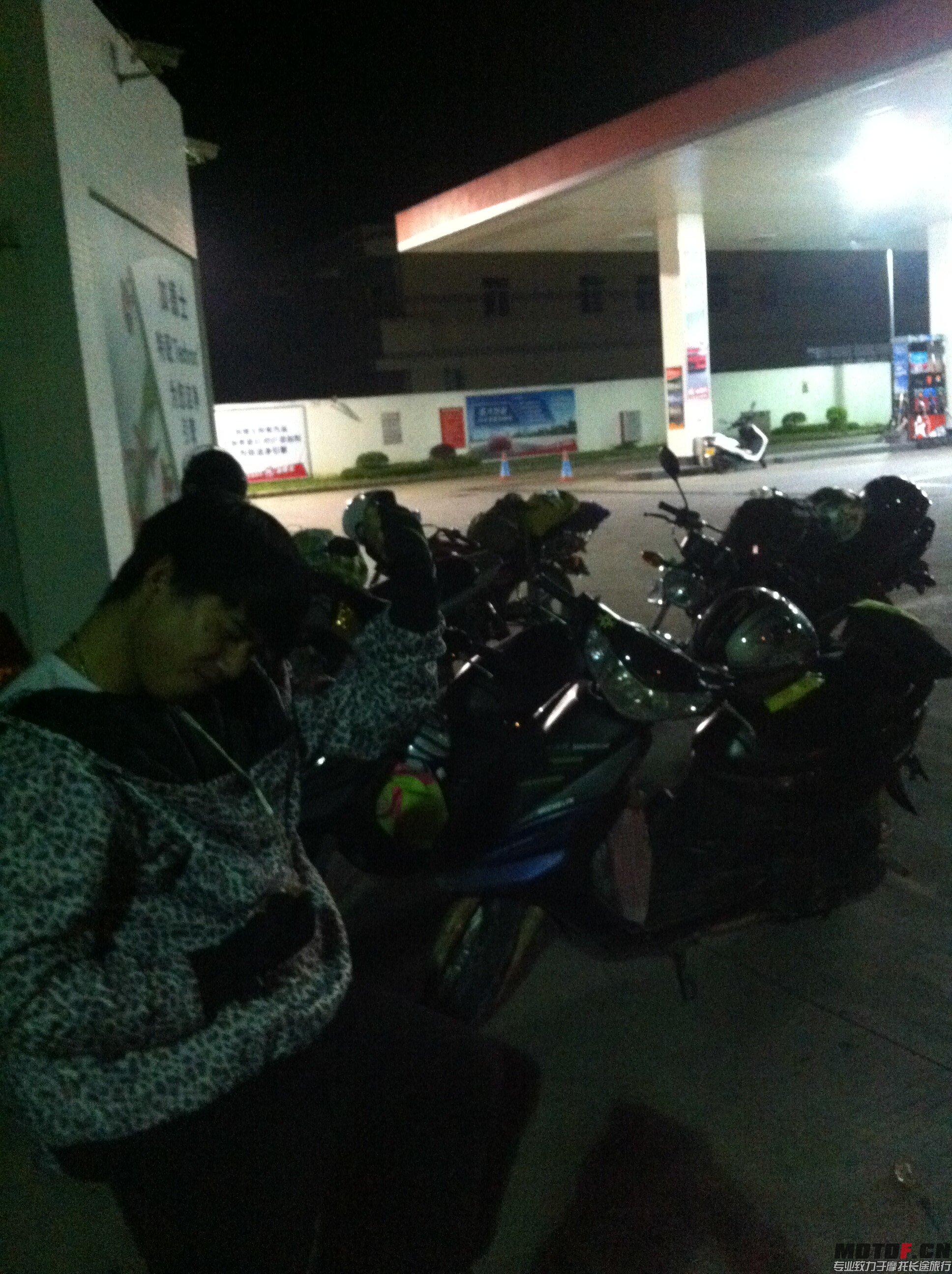 QQ图片20140827205107.jpg