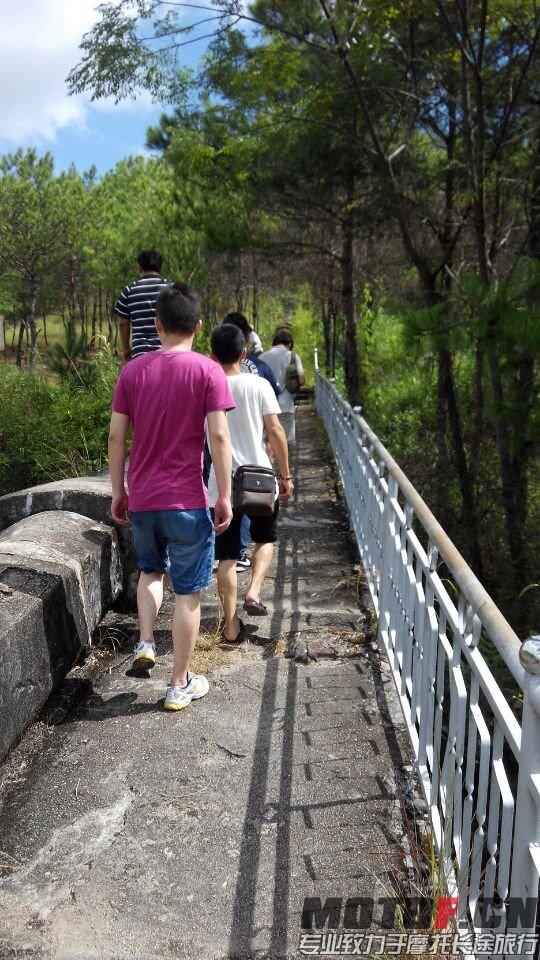 QQ图片20140828214533.jpg