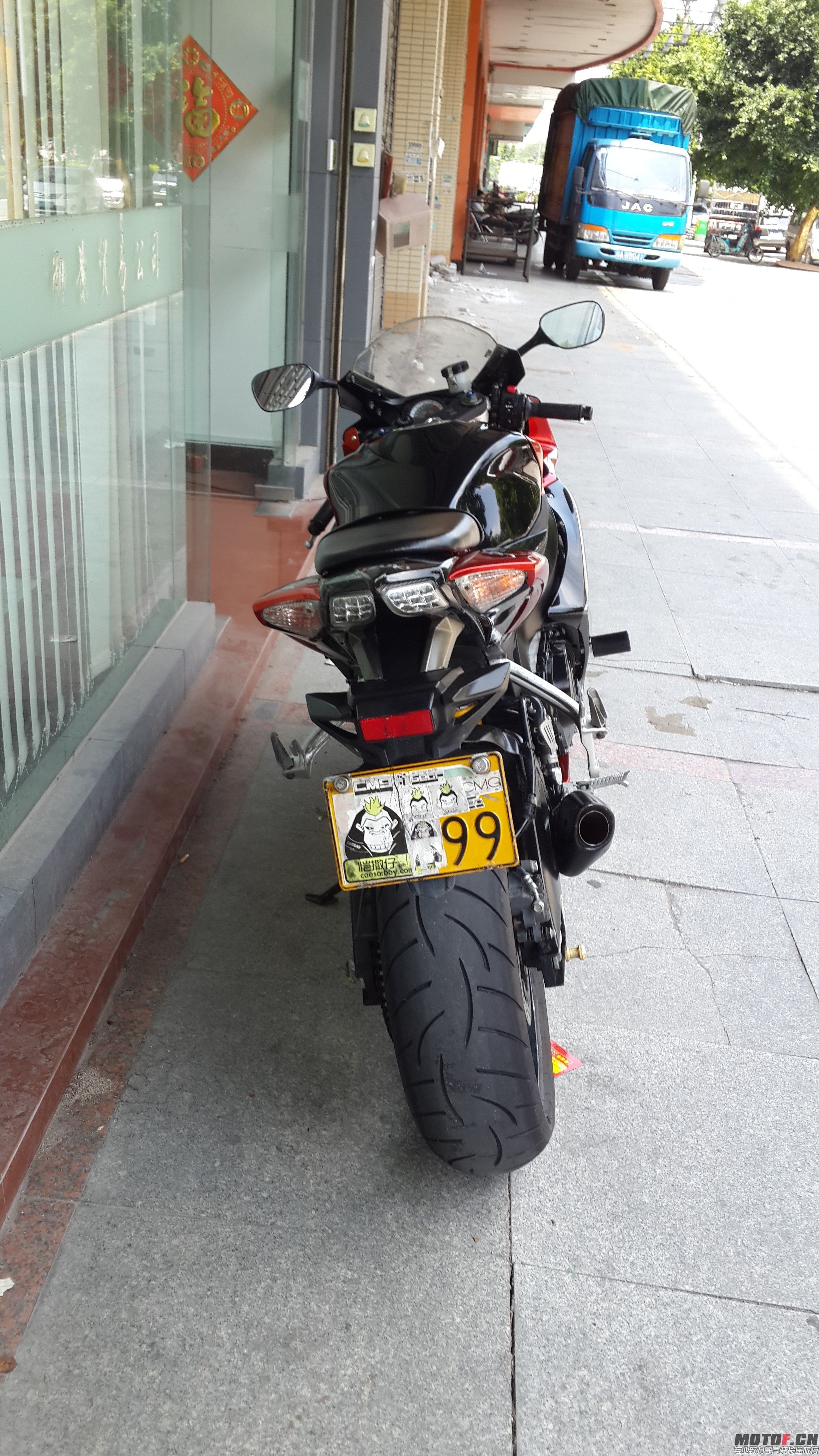 QQ图片20140829131642.jpg