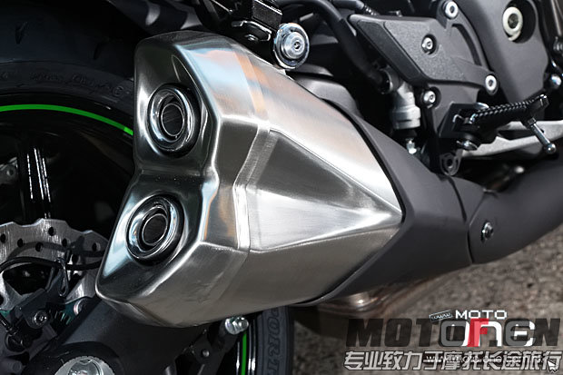 2014_kawasaki_z1000_arrived_34.jpg