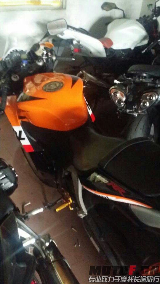 mmexport1410084769996.jpg