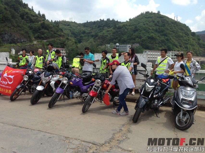 QQ图片20140909232741.jpg