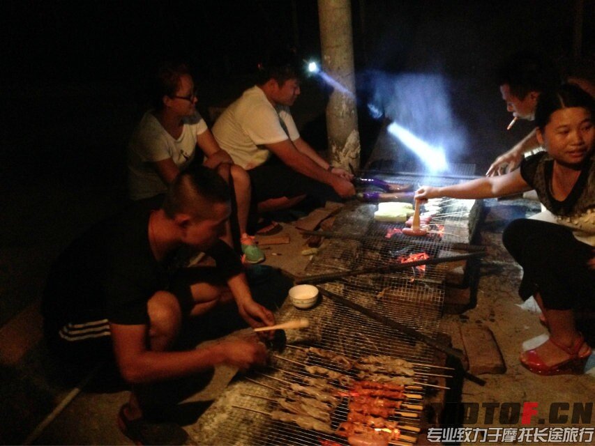 QQ图片20140909232937.jpg