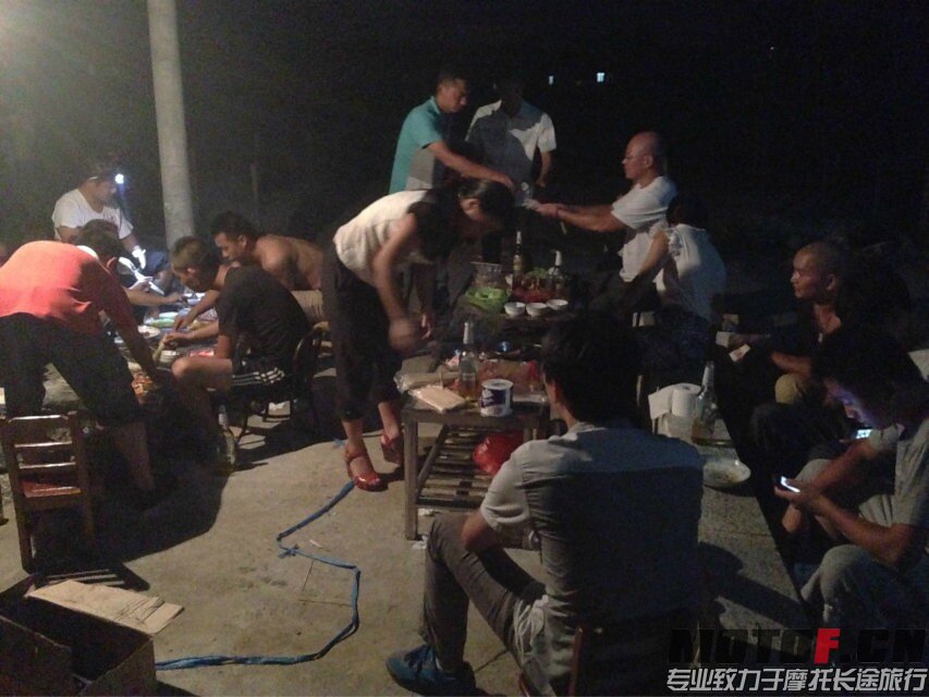 QQ图片20140909232940.jpg