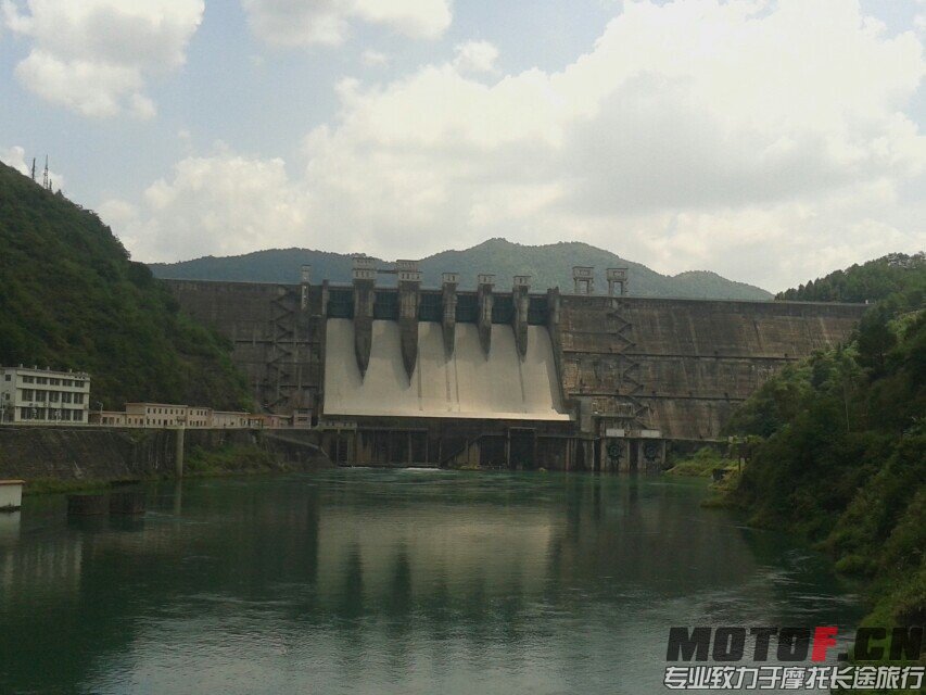 QQ图片20140909234115.jpg