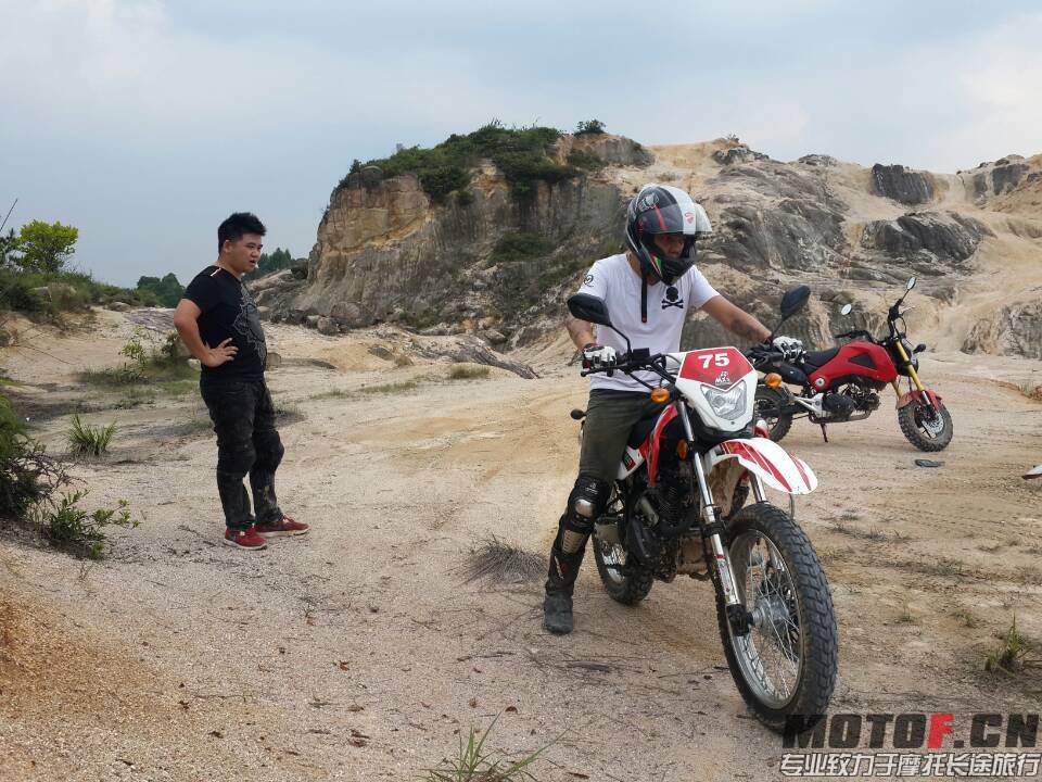 mmexport1410687851145.jpg
