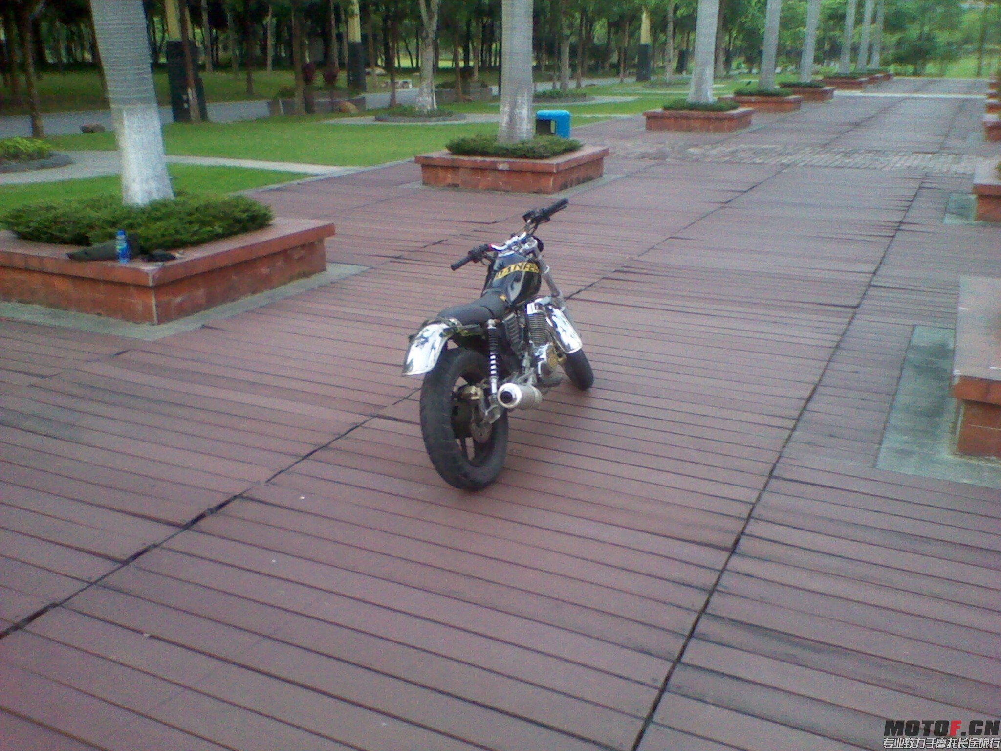QQ图片20140628005751.jpg