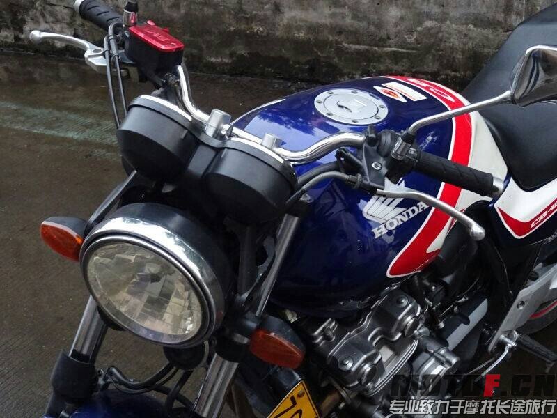 QQ图片20140915214828.jpg