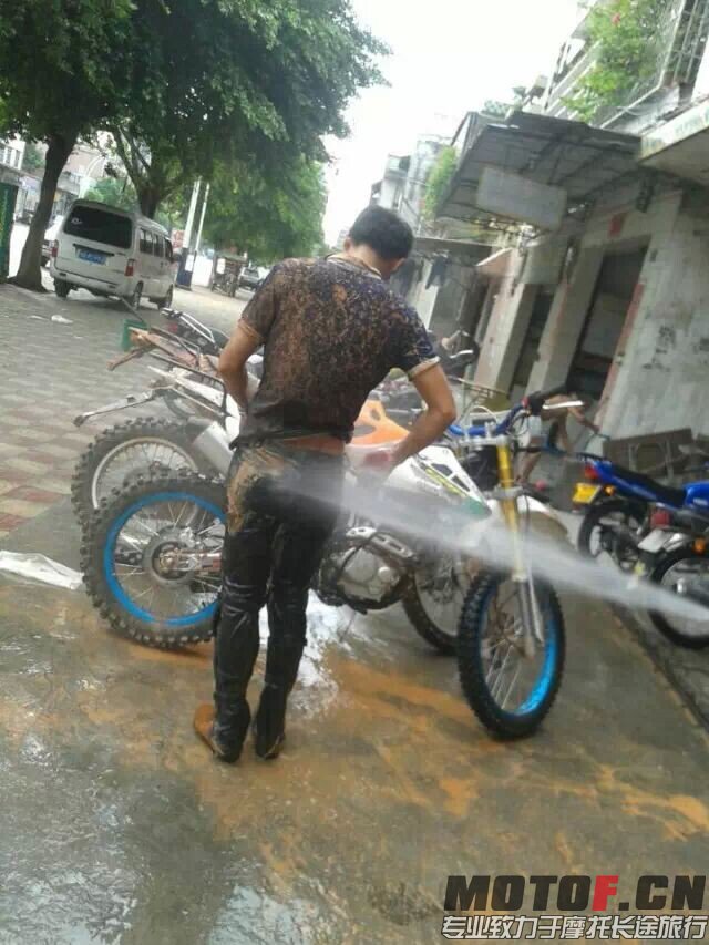 QQ图片20140916004338.jpg