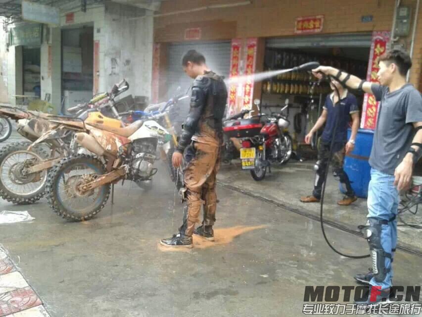 QQ图片20140916004358.jpg