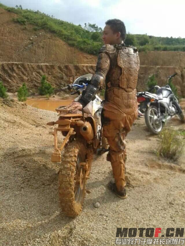 QQ图片20140916004403.jpg
