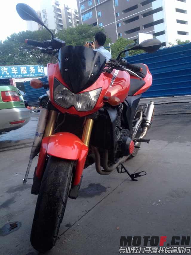 83070519.jpg