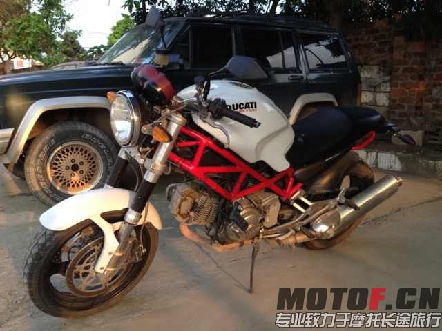 170521zg3shhm237mhp32h.jpg