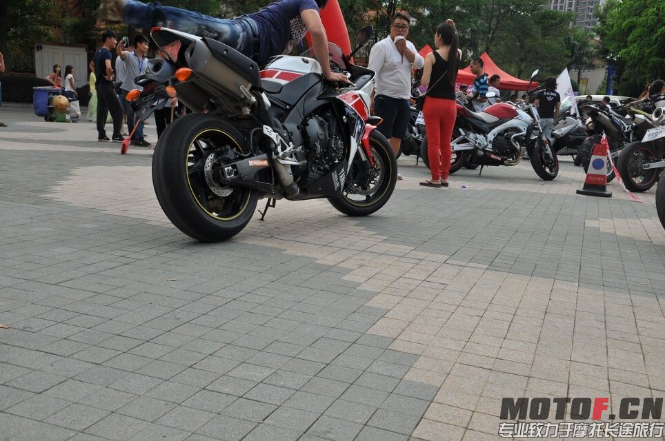 QQ图片20140921014649.jpg