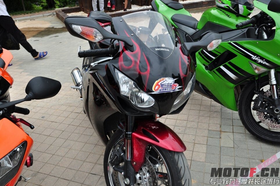 QQ图片20140921015050.jpg