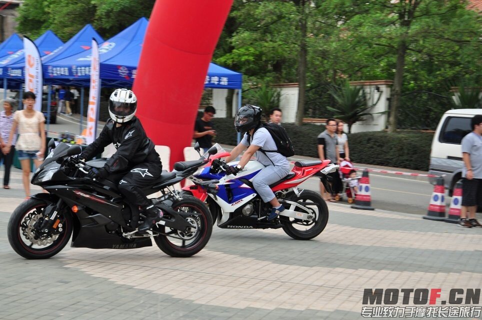 QQ图片20140921015119.jpg
