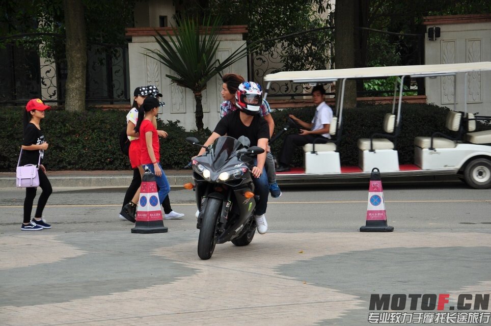 QQ图片20140921015434.jpg