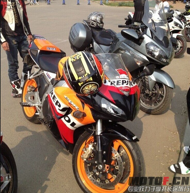 QQ图片20140725231624.jpg