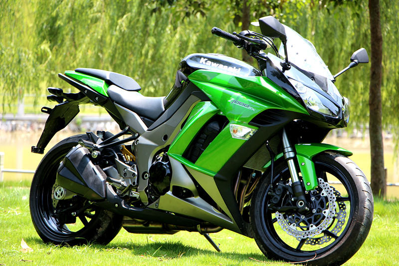 13Z1000SX (15).jpg
