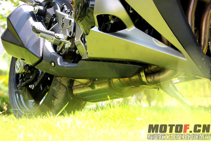 13Z1000SX (12).jpg
