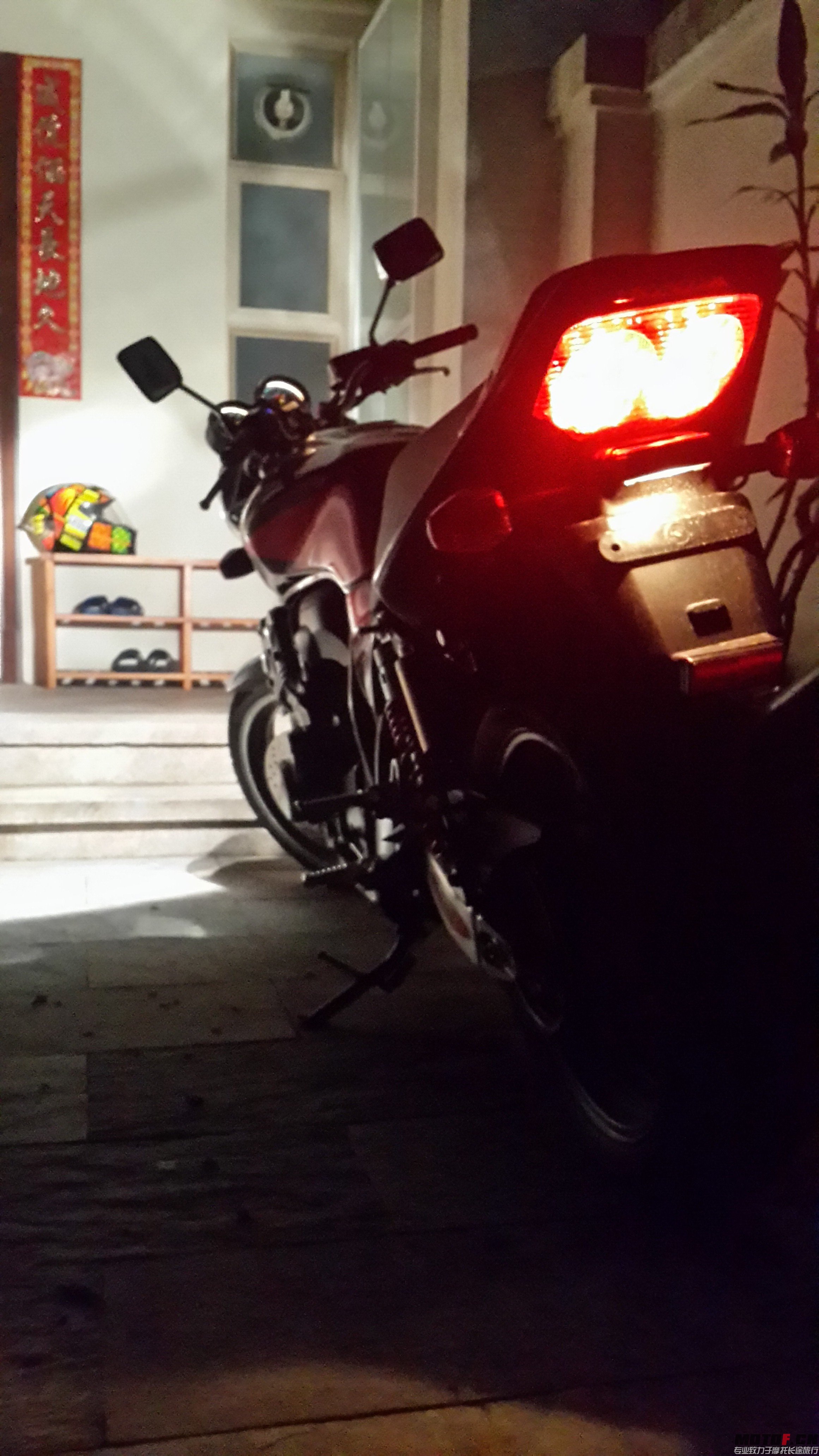 QQ图片20140728090929.jpg