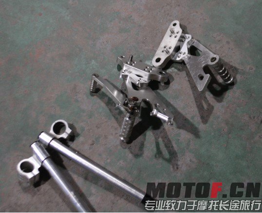CBF150 拆车改装手把 升高脚踏.jpg