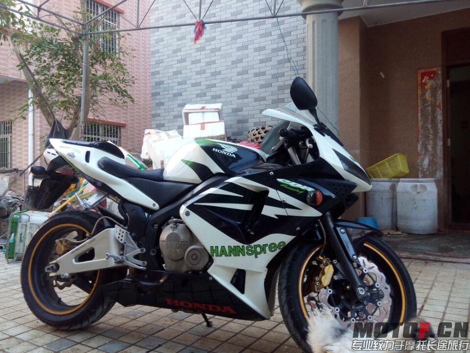 QQ图片20140929202848.jpg