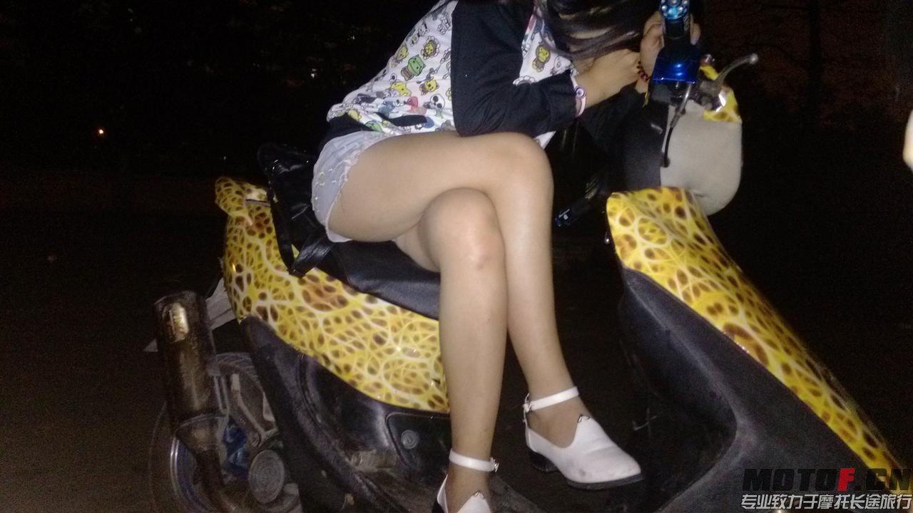 不解释